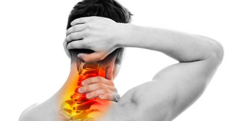 Dolore al collo e ai segni della nuca dell'osteocondosi